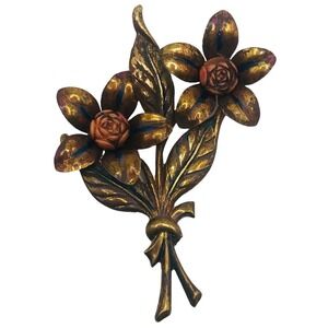 VICTORIAN GOLD Coral Carved Rose Flowers Antique OLD Brooch Pin Pendant C Clasp